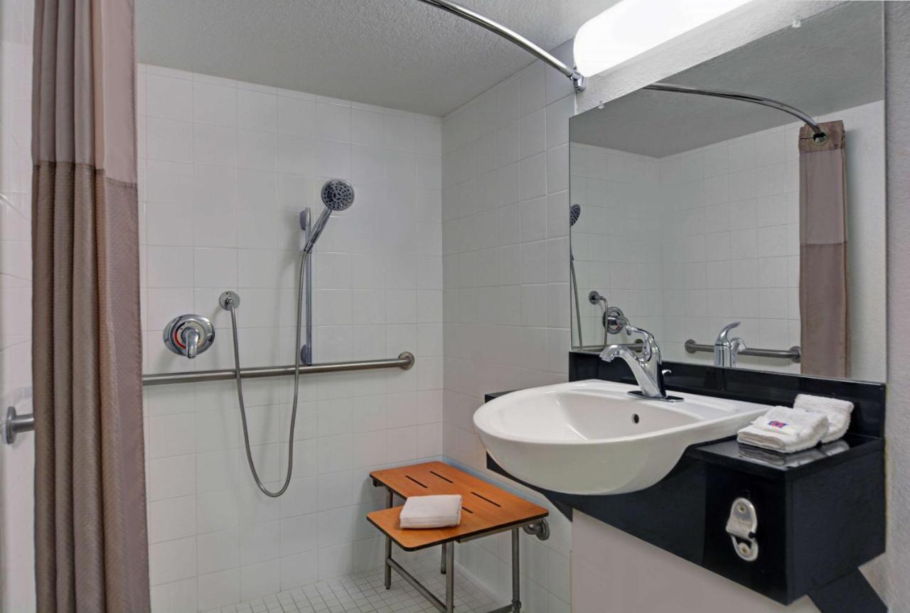 Motel 6-Cutler Bay, Fl מראה חיצוני תמונה