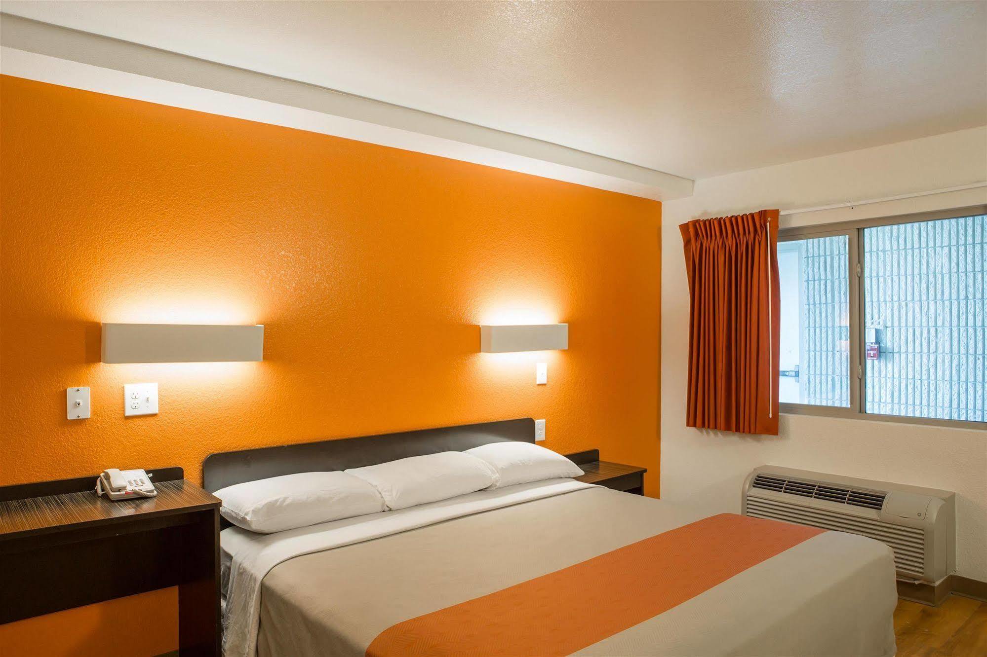 Motel 6-Cutler Bay, Fl מראה חיצוני תמונה